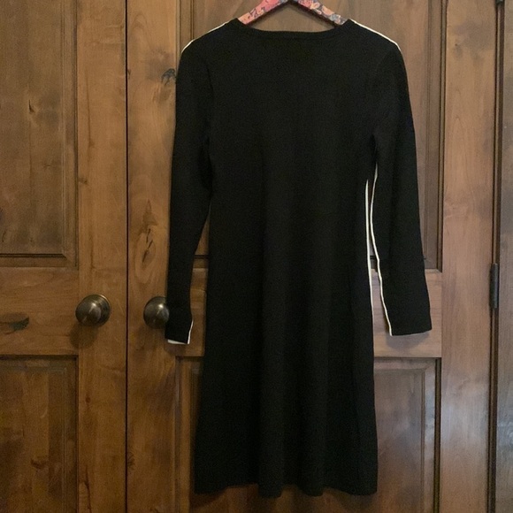 NWT $139 DKNY Donna Karan Black/Cream Sweater Dress Long Sleeve Sz S - Picture 9 of 12